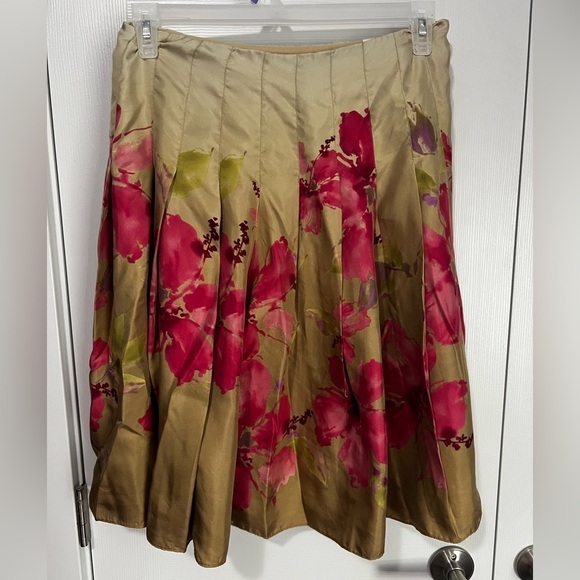 Vintage 100% Silk  floral midi skirt - Picture 1 of 2